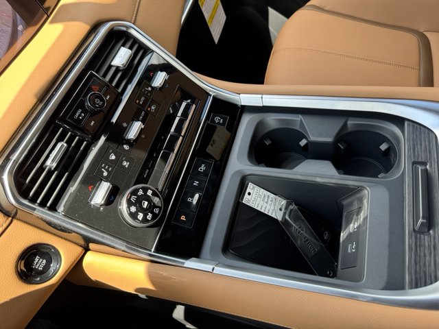 2025 Nissan Armada SL 4WD