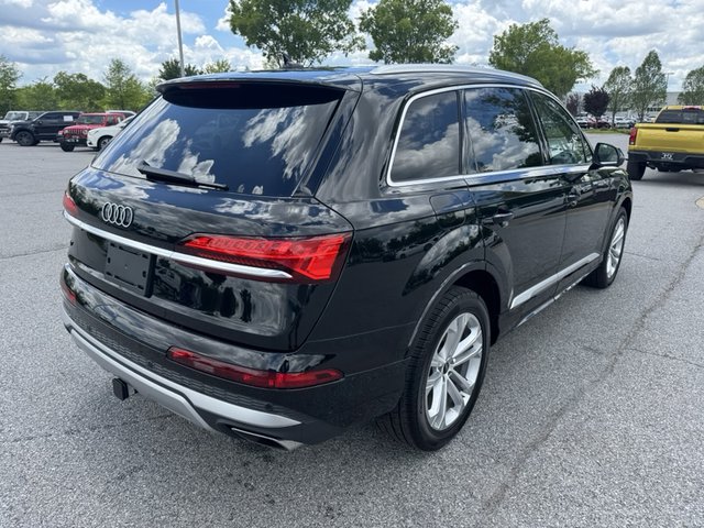 2025 Audi Q7 Premium Plus
