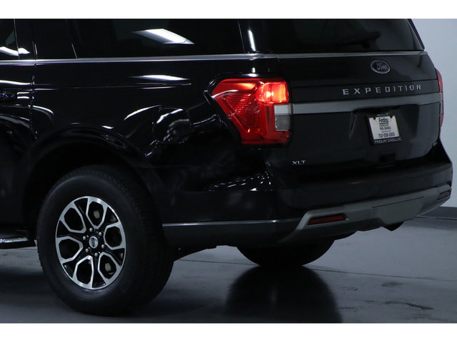 2022 Ford Expedition Max XLT 4WD