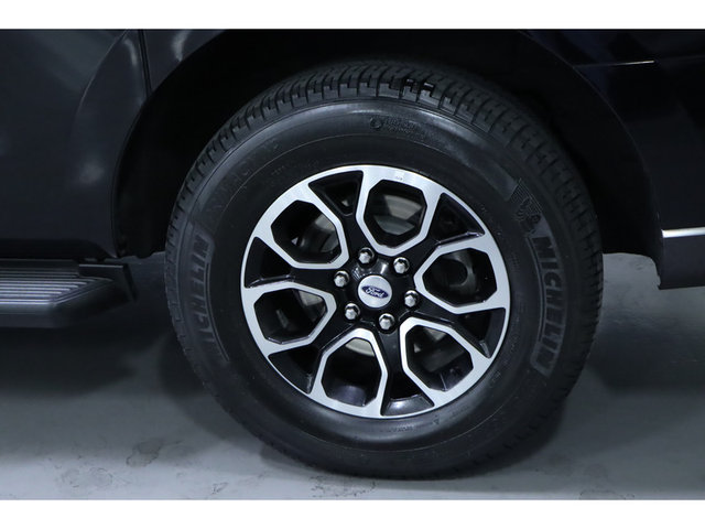 2023 Ford Expedition Max XLT 2WD