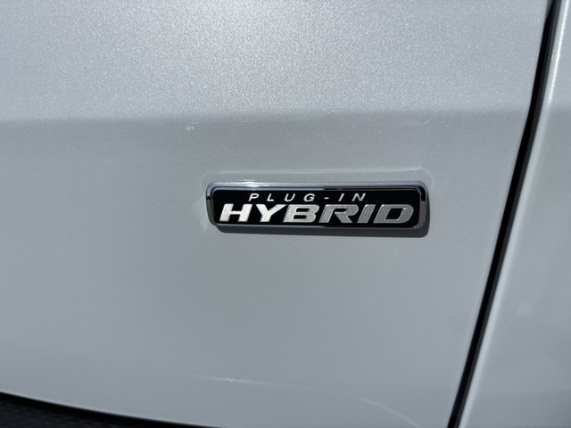2025 Ford Escape PHEV FWD