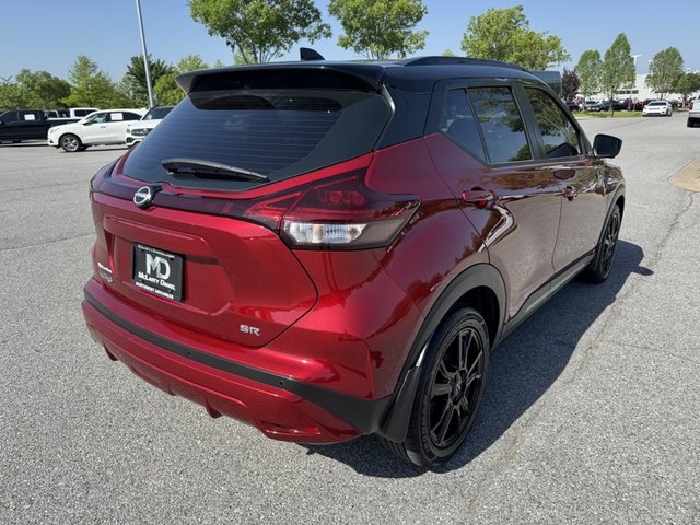 2022 Nissan Kicks SR FWD