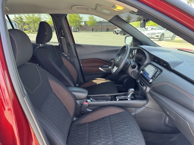2022 Nissan Kicks SR FWD