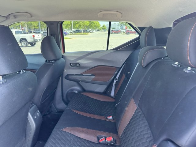 2022 Nissan Kicks SR FWD