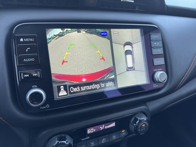 2022 Nissan Kicks SR FWD