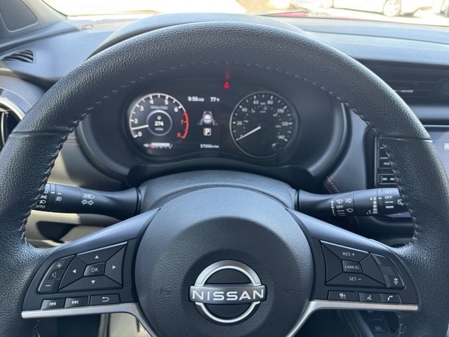 2022 Nissan Kicks SR FWD