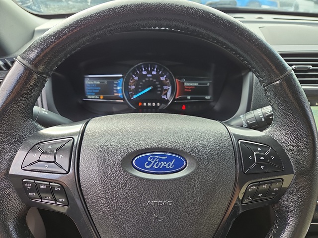 2018 Ford Explorer XLT FWD