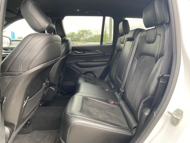 2024 Jeep Grand Cherokee Altitude 4WD