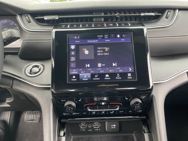 2024 Jeep Grand Cherokee Altitude 4WD