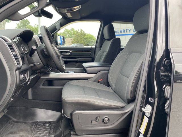 2022 Ram 1500 Big Horn 4WD 6ft4 Box