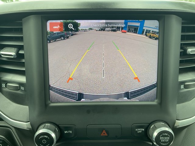 2022 Ram 1500 Big Horn 4WD 6ft4 Box