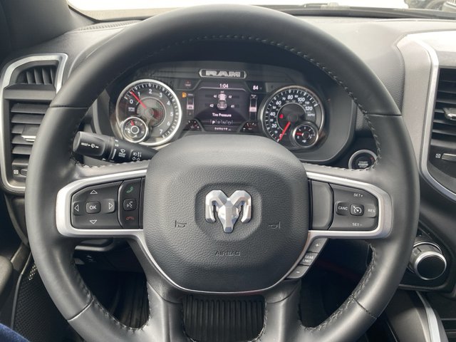 2022 Ram 1500 Big Horn 4WD 6ft4 Box