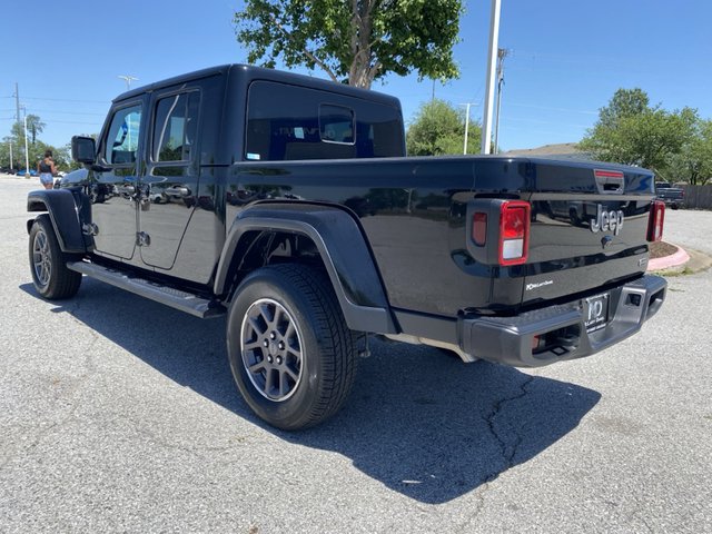2023 Jeep Gladiator Overland 4WD