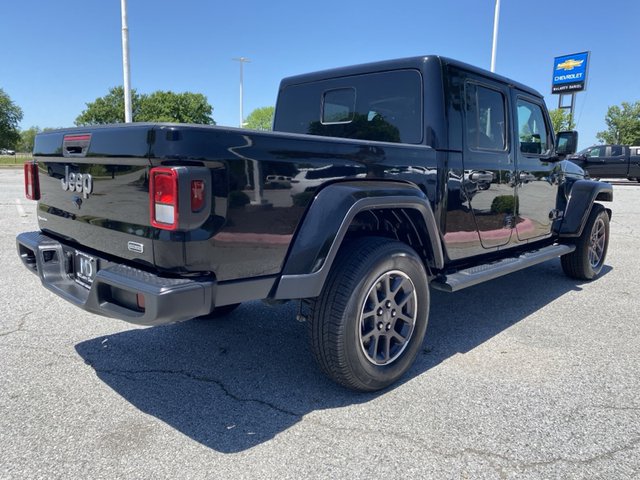 2023 Jeep Gladiator Overland 4WD