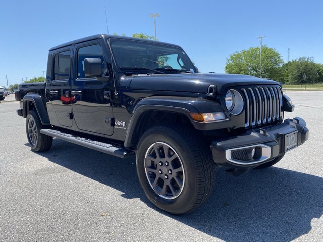 2023 Jeep Gladiator Overland 4WD