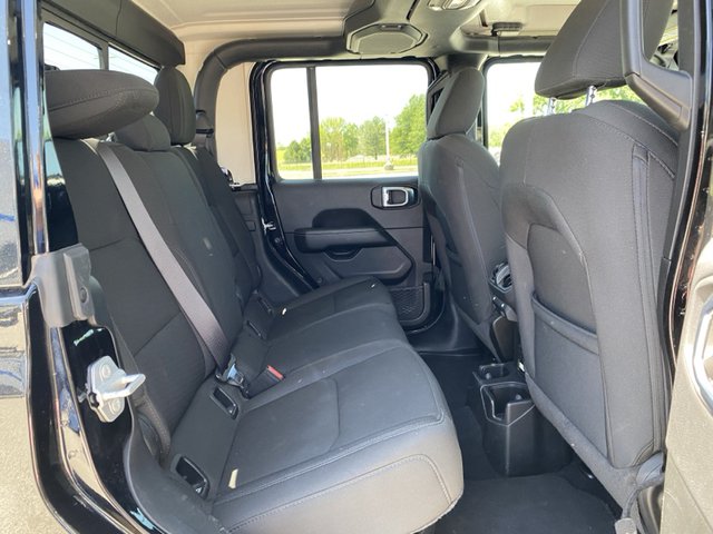 2023 Jeep Gladiator Overland 4WD