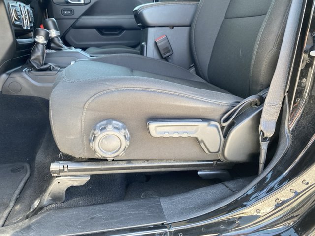 2023 Jeep Gladiator Overland 4WD