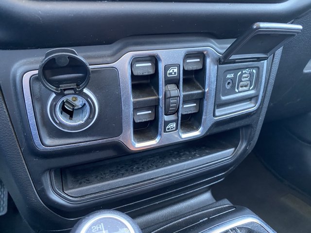 2023 Jeep Gladiator Overland 4WD