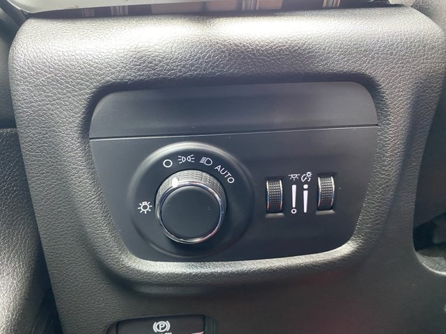 2024 Jeep Grand Cherokee Altitude 4WD