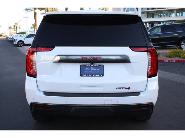 2023 GMC Yukon AT4 4WD