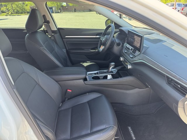 2024 Nissan Altima 2.5 SL
