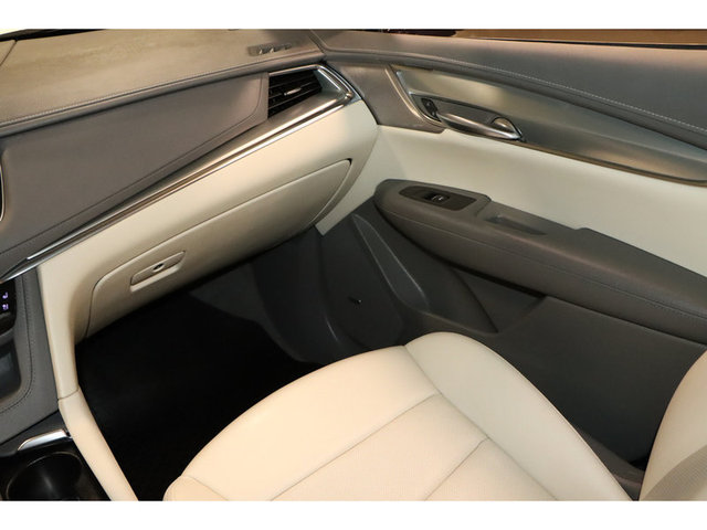 2022 Cadillac XT5 Premium Luxury FWD