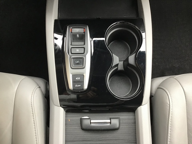 2018 Honda Pilot Touring AWD