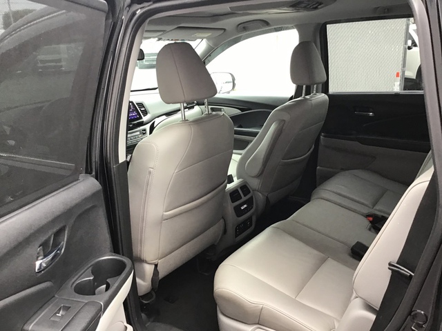 2018 Honda Pilot Touring AWD