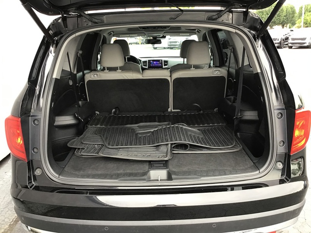 2018 Honda Pilot Touring AWD