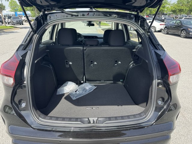2024 Nissan Kicks S FWD