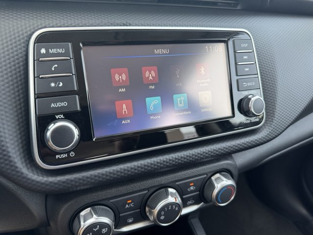 2024 Nissan Kicks S FWD