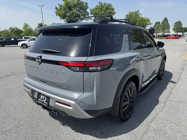2023 Nissan Pathfinder Platinum 4WD