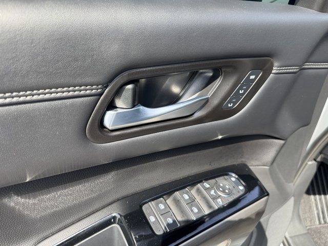 2023 Nissan Pathfinder Platinum 4WD