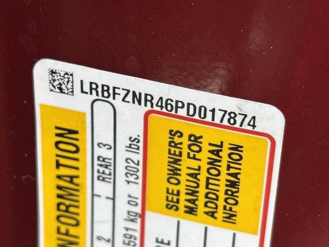 2023 Buick Envision Essence FWD