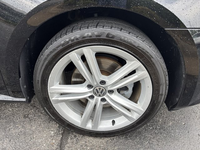 2014 Volkswagen Passat 2.0 TDI SE w/Sunroof