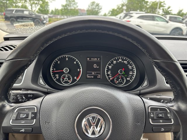 2014 Volkswagen Passat 2.0 TDI SE w/Sunroof