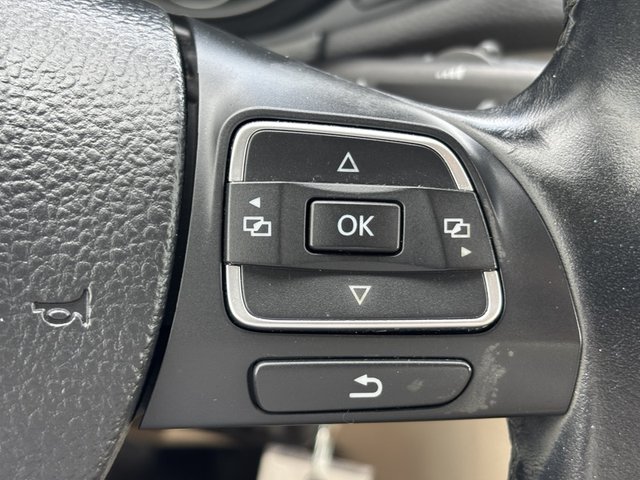 2014 Volkswagen Passat 2.0 TDI SE w/Sunroof