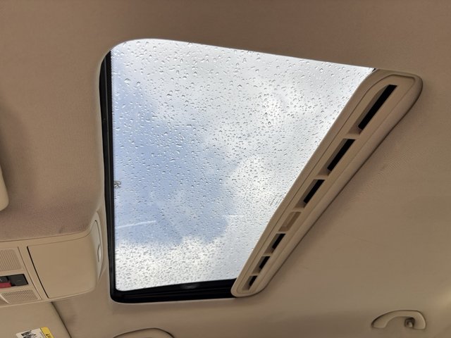 2014 Volkswagen Passat 2.0 TDI SE w/Sunroof
