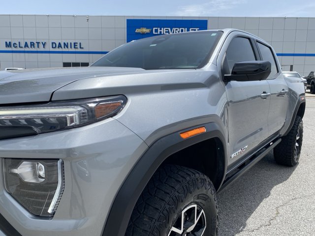 2023 GMC Canyon AT4X 4WD