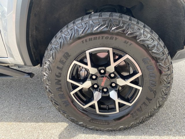 2023 GMC Canyon AT4X 4WD