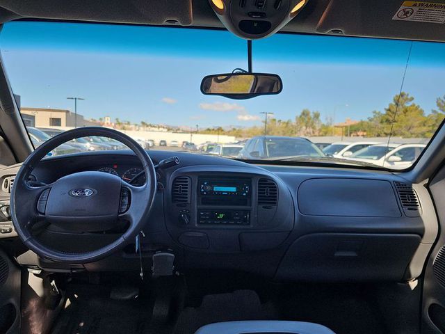 2003 Ford F-150 Lariat Styleside 4WD 5.5ft B