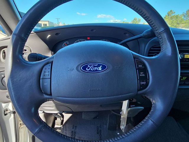 2003 Ford F-150 Lariat Styleside 4WD 5.5ft B