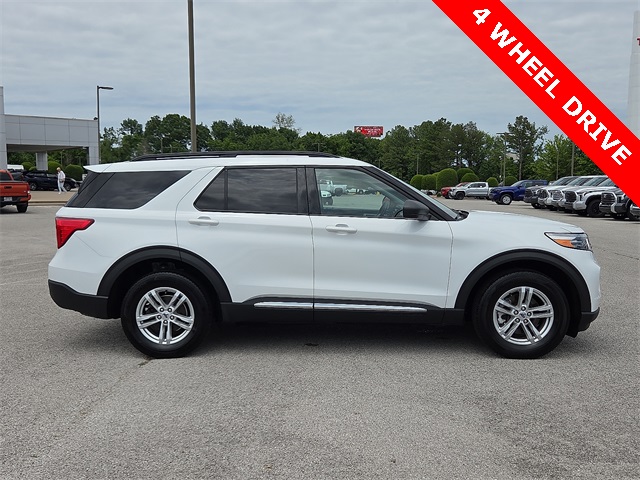 2023 Ford Explorer XLT 4WD