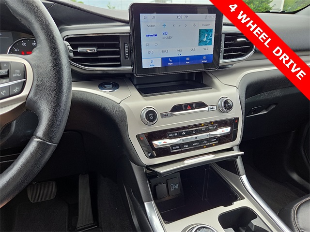 2023 Ford Explorer XLT 4WD