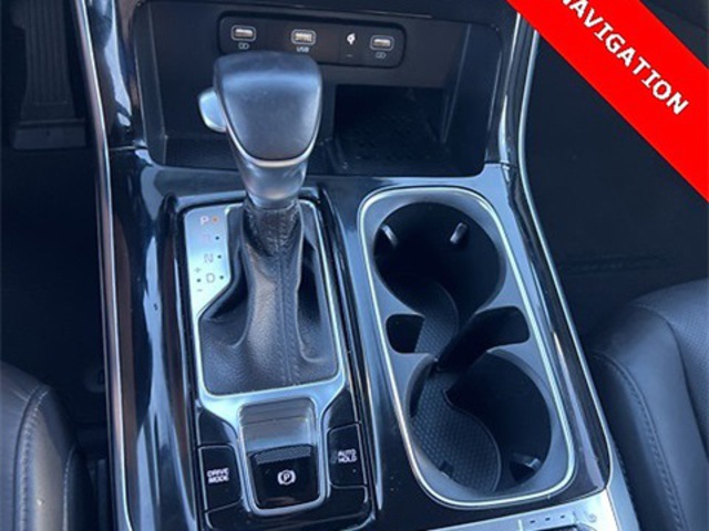 2022 Kia Carnival SX FWD