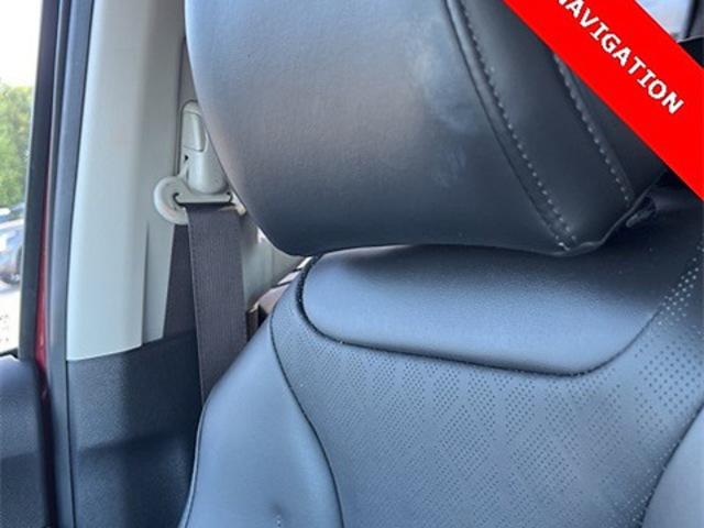 2022 Kia Carnival SX FWD