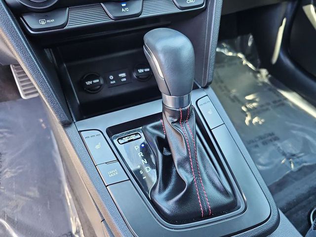 2019 Hyundai Elantra Sport