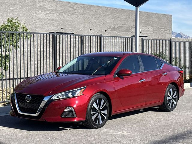 2022 Nissan Altima 2.5 SV