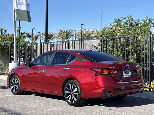2022 Nissan Altima 2.5 SV