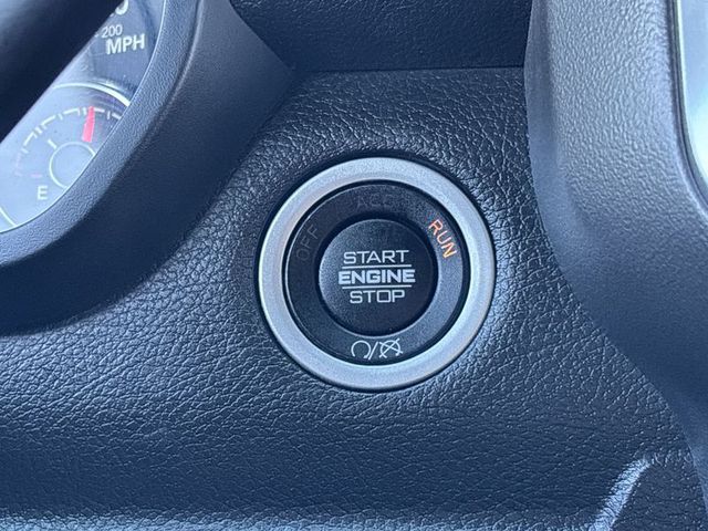 2022 Ram 2500 Big Horn 4WD 6ft4 Box
